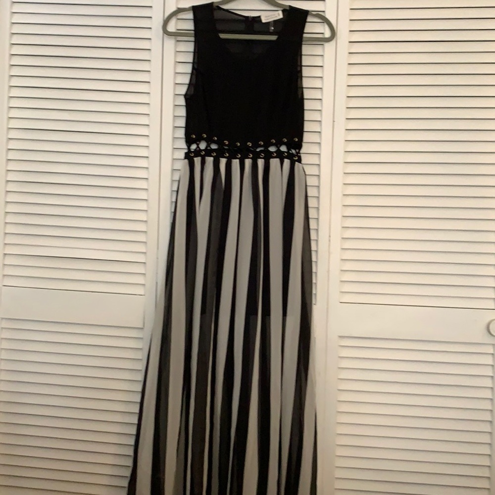 Black and white see-through dress